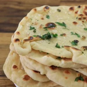 Garlic Naan Bread (2 Pack)