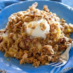 Apple & Walnut Cake (Large)